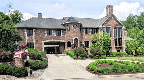 Ohio home for sale - Find your dream home by browsing new OH real estate listings. RE/MAX has 37,895 homes for sale in Ohio for a median price of $339,499. Use our filters to find the perfect place for you. 